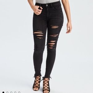 American Eagle High-Rise Distressed Jeggings